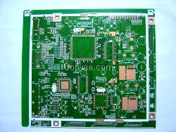 单面板pcb/单面板pcb价格 单面板pcb单面板pcb价格 深圳市广大综合电子有限公司(www.szgdpcb.com)是一家总投资金额5000多万元的深圳线路板厂,深圳这边是全国线路板厂基地,我们是一家专业制造高精密双面线路板、多层线路板以及柔性线路板的深圳线路板厂,配置有先进的自动开料机、CNC数控钻机锣机、PTH自动线、电镀自动线、快速冲床压机、自动切割机、CCD自动靶冲、曝光显影、蚀刻印刷等干/湿制程的整套生产设备、一万级无尘车间、物理实验室、化验室,以及AOI、二次元、投影仪、飞针测试、切片机