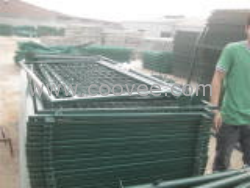 勾花护栏网