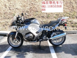 宝马K1300GT摩托车